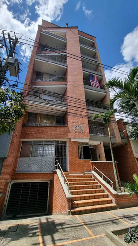 Vendo Hermoso Apartamento En Laureles, Medellín