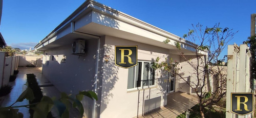 Imagem 3 de 15 de Casa Para Venda Em Guarapuava, Vila Bela, 3 Dormitórios, 1 Suíte, 2 Banheiros, 2 Vagas - Cs-0069_2-1188557