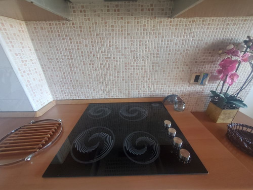 Apartamento En Playa El Angel Margarita Con Vista A La Avenida