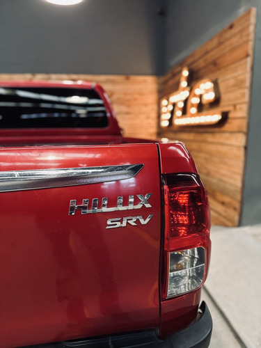 Toyota Hilux Pick-Up 2.8 Cd Srv 177cv 4x2