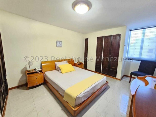 Moderna Casa En Venta Urb La Soledad 201 Mts2 Gjg 25-14518