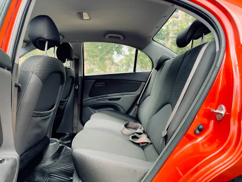 Kia Rio 1.6 4 p