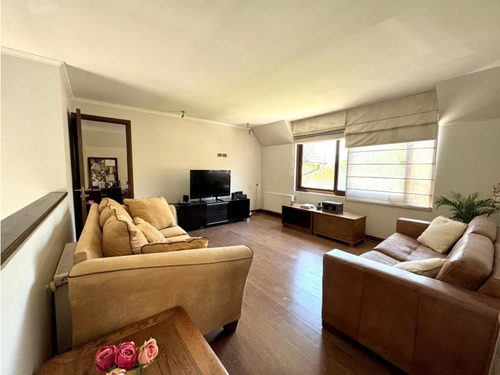 Casa En Las Condes/ S C De Apoquindo Condominio