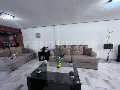 Venta De Casa Colonia Carretas Querétaro
