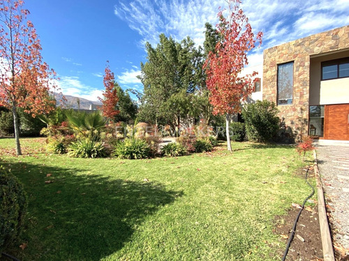Casa En Arriendo, Las Brisas