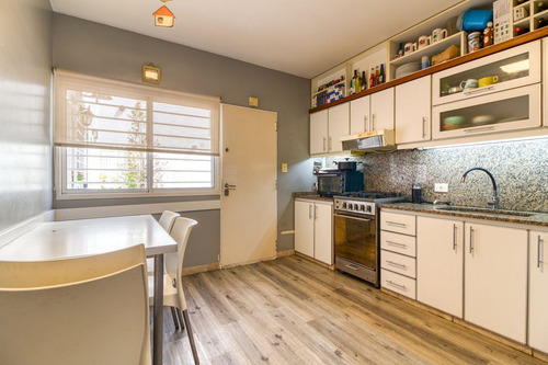 Venta Triplex 4 Amb Apto Crédito Permuta Urquiza