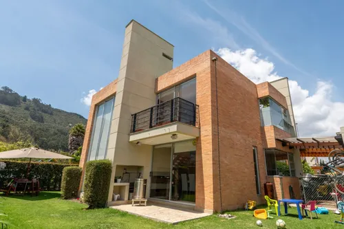 Casa En Arriendo/venta En Barrio Fonqueta. Cod A14442