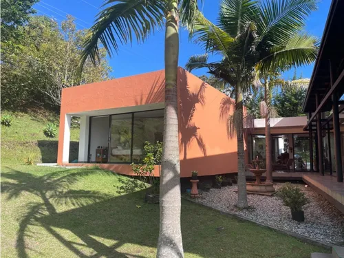 Casa En Arriendo En Rionegro Vía La Ceja