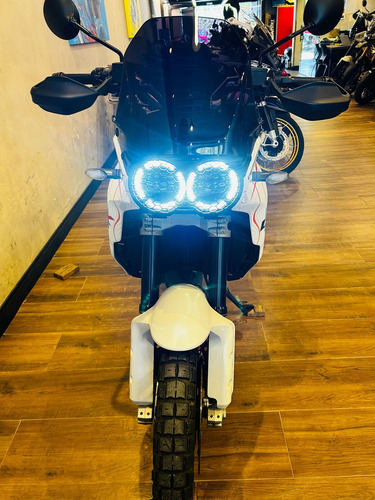 Ducati Desert X 950 2023