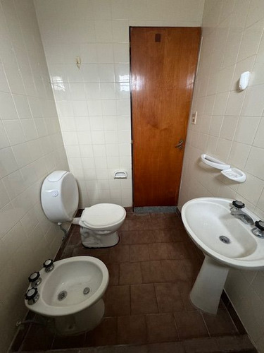 Departamento En Venta De 2 Dormitorios En José Hernández