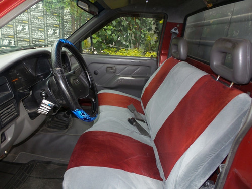 Chevrolet Luv 2.3 Furgon