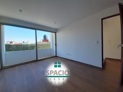 Imagen 16 de 23 de Casa En Venta, Con Roof Privado Col. Lomas Quebradas