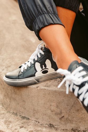 Imagen 4 de 9 de Zapatillas Iconic True Original