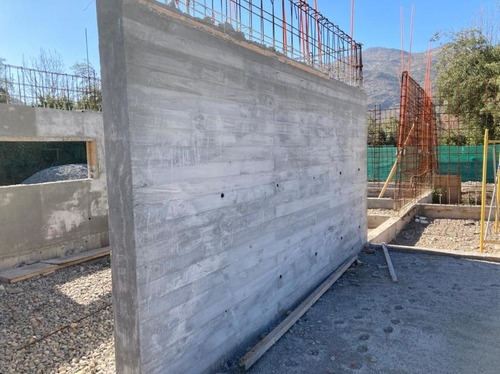 Gran Oportunidad Terreno Con Precioso Proyecto - Chicureo