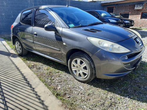 Peugeot 207 2013 1.4 Active 75cv