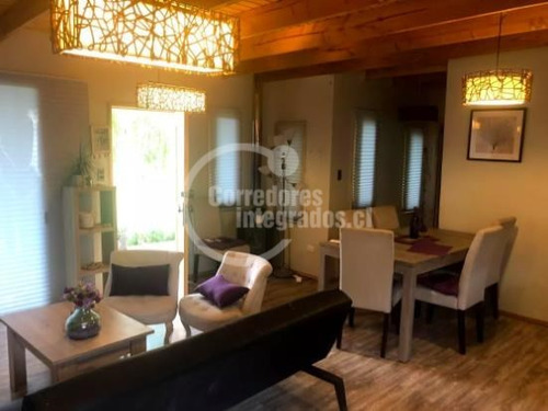Parcela De 4.286m2 Con Casa Como Nueva De 180m2, Lago Rapel