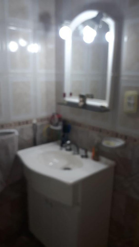 Venta De Duplex En Isidro Casanova.-