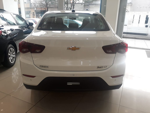 Imagen 15 de 25 de Chevrolet Onix Plus Lt Tech 0km 2023
