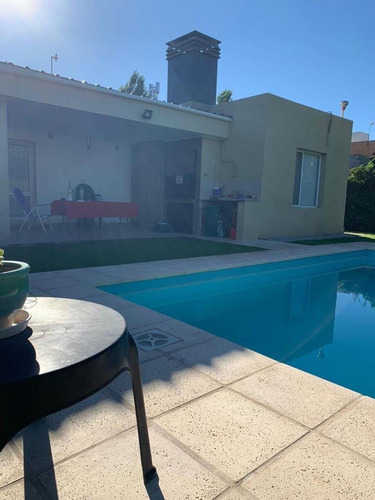 Imagen 6 de 6 de Casa En Venta - Villa Muluen - Plottier