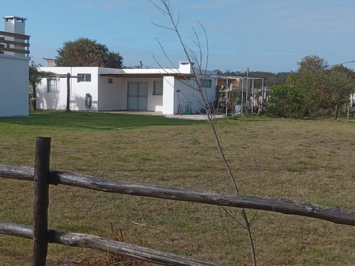 Imagen 19 de 25 de Casa Con Apartamento Al Fondo Para 10 Personas