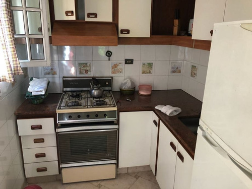 Imagen 5 de 9 de Casa En Venta En Billinghurst