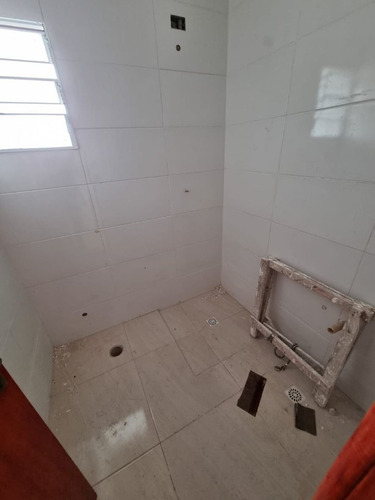 Imagem 15 de 19 de Casa Sobreposta A 500m Da Praia No Jd. Suarão Em Itanhaém - Ca0291