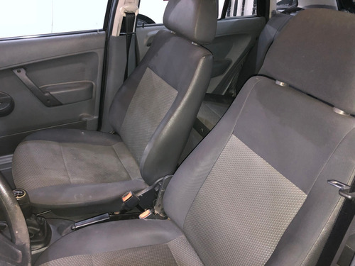 Volkswagen Gol Power 1.4 Full 5ptas 2011 Financiamos