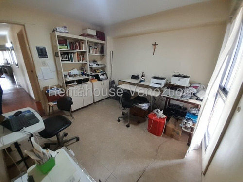 La Urbina , Apartamento En Venta , Mim 25-22213