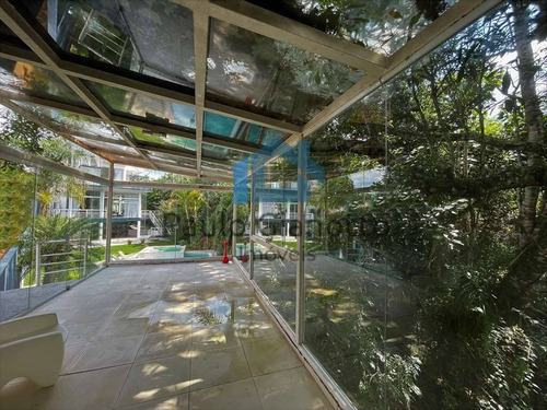 Imagem 11 de 15 de Casa Moderna E Integrada, 4 Quartos, 2 Suítes, Piscina, Sauna, Gourmet! - 900
