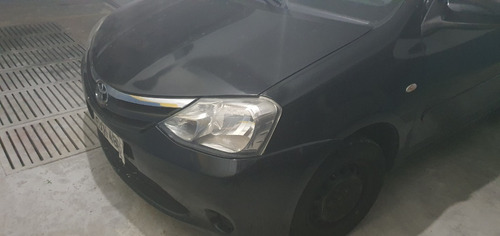 Imagem 15 de 15 de Toyota Etios