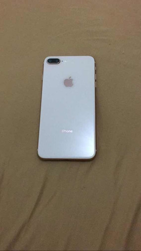 iPhone 8 Plus