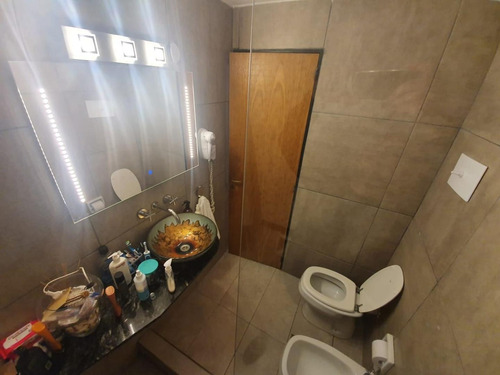 3 Dormi 2 Baños Av. Pellegrini 1200