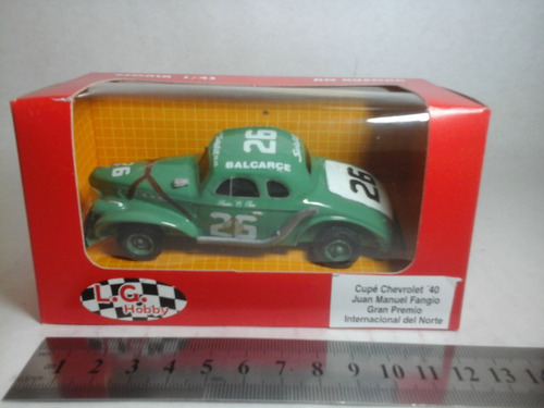 Auto De Resina No Rueda Milouhobbies 1:43 Fangio Coupe Ar066