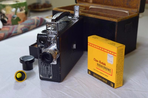 Cámara Filmadora  16mm Kodack Modelo B Excelente Estado.