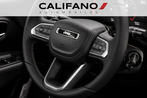 Imagen 8 de 16 de Jeep Renegade Longitude Full At. 1.3t 2023 0km