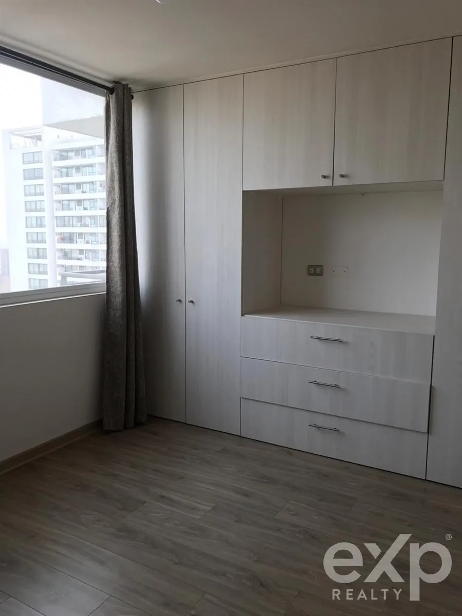 Imagen 5 de 16 de Departamento En Venta Llano Subercaseaux San Miguel