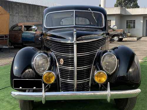 Ford Sedan V8 1938
