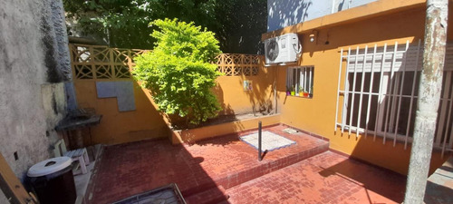 Imagen 2 de 21 de Casa - V.constructora