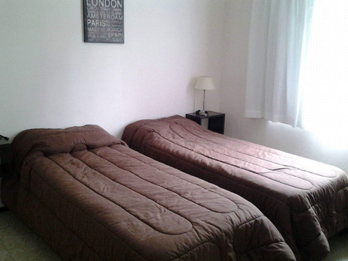 Imagen 10 de 14 de Departamento Pinamar Pileta Climatizada, Cochera, 6 Personas