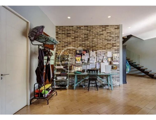 Espectacular Duplex En Vitacura ,magnificas Areas Verdes