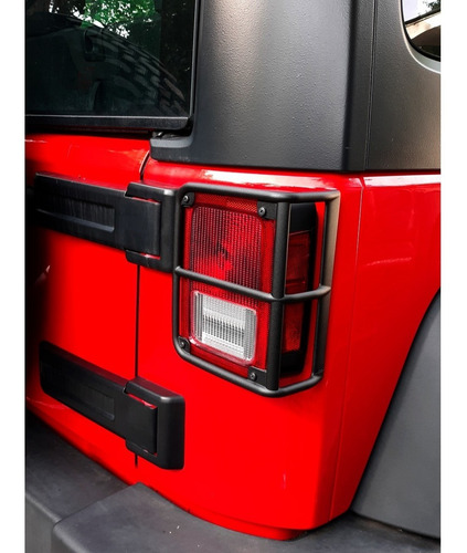 Imagen 2 de 5 de Protectores Faros Traseros Jeep Wrangler Mopar