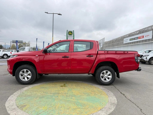 Mitsubishi L200 Katana D/C 2.4 TDI MT CRM 4X4