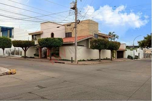 Casa En Venta Col. Guadalupe