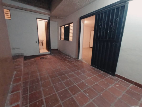 Imagen 12 de 12 de Se Vende Local En La Av. Ferrero Tamayo