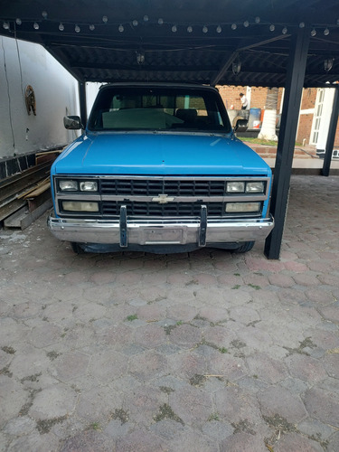 Chevrolet Cheyenne Para Restaurar. Motor 350 V8 Con Headers