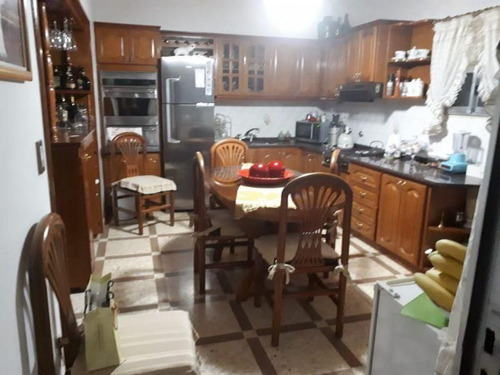 Imagen 14 de 22 de Casa En Venta De 4 Dormitorios En La Cumbre, La Plata.