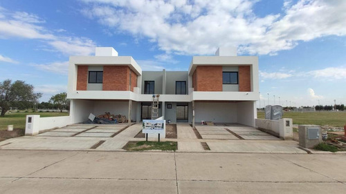 Duplex En Venta