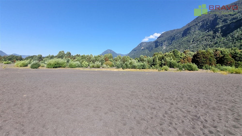 En Venta Parcela Lago Coñaripe Con Salida Al Lago De 5000 M2