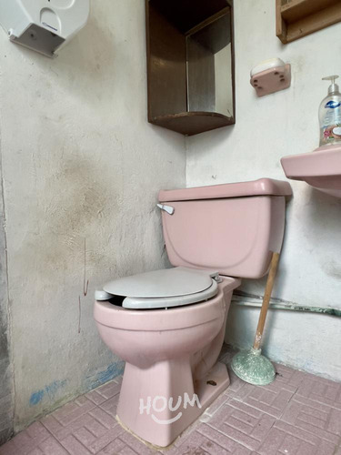 Casa En Alfredo Del Mazo, Ecatepec De Morelos Con 2 Recámaras, 225 M², Id: 149144