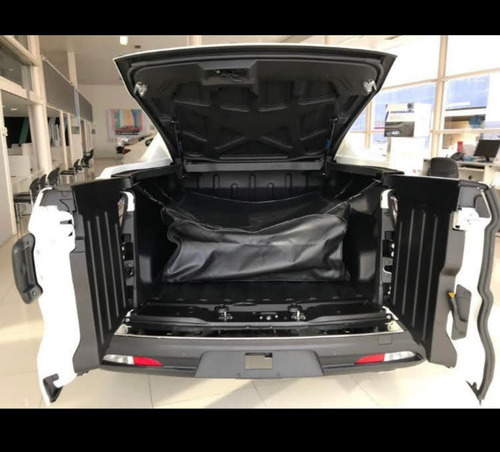 Imagen 7 de 16 de Fiat Toro Ultra 4x4 R